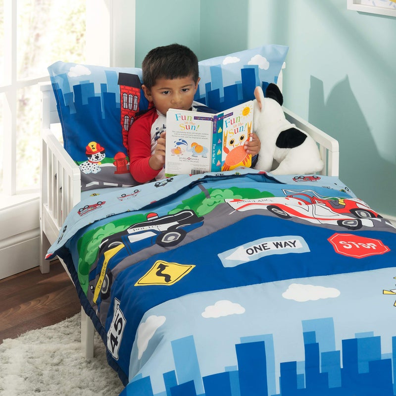 EVERYDAY KIDS مجموعة أغطية سرير للأطفال 4 قطع - إنقاذ رجال الإطفاء والشرطة - تشمل لحاف، شريحة مسطحة، شريحة ملائمة وغطاء وسادة قابل للعكس - Image 4